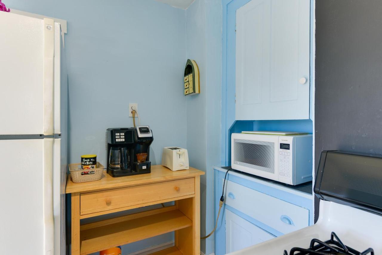 Pet-Friendly Apartment In Wildwood Less Than 1 Mi To Beach Exterior photo